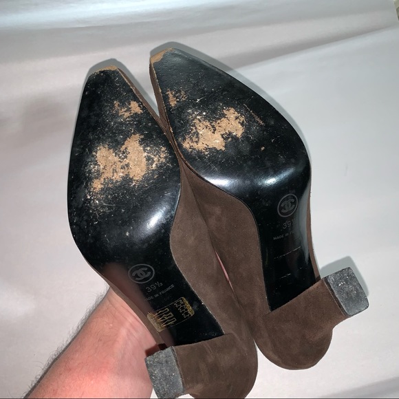 CHANEL size 39.5 brown suede block heel PUMPS w/quilted cap toe - Picture 7 of 9